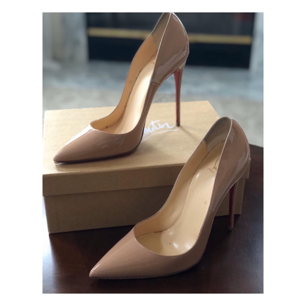 Christian Louboutin So Kate Authentic Pump